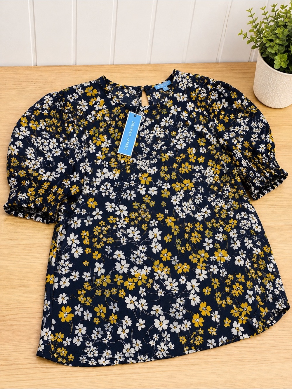 NWT Draper James top Size Large
